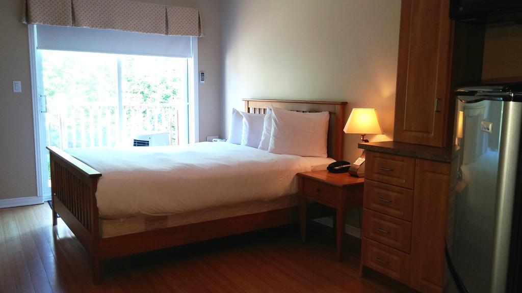 Hotel St-Sauveur Saint-Sauveur Ngoại thất bức ảnh